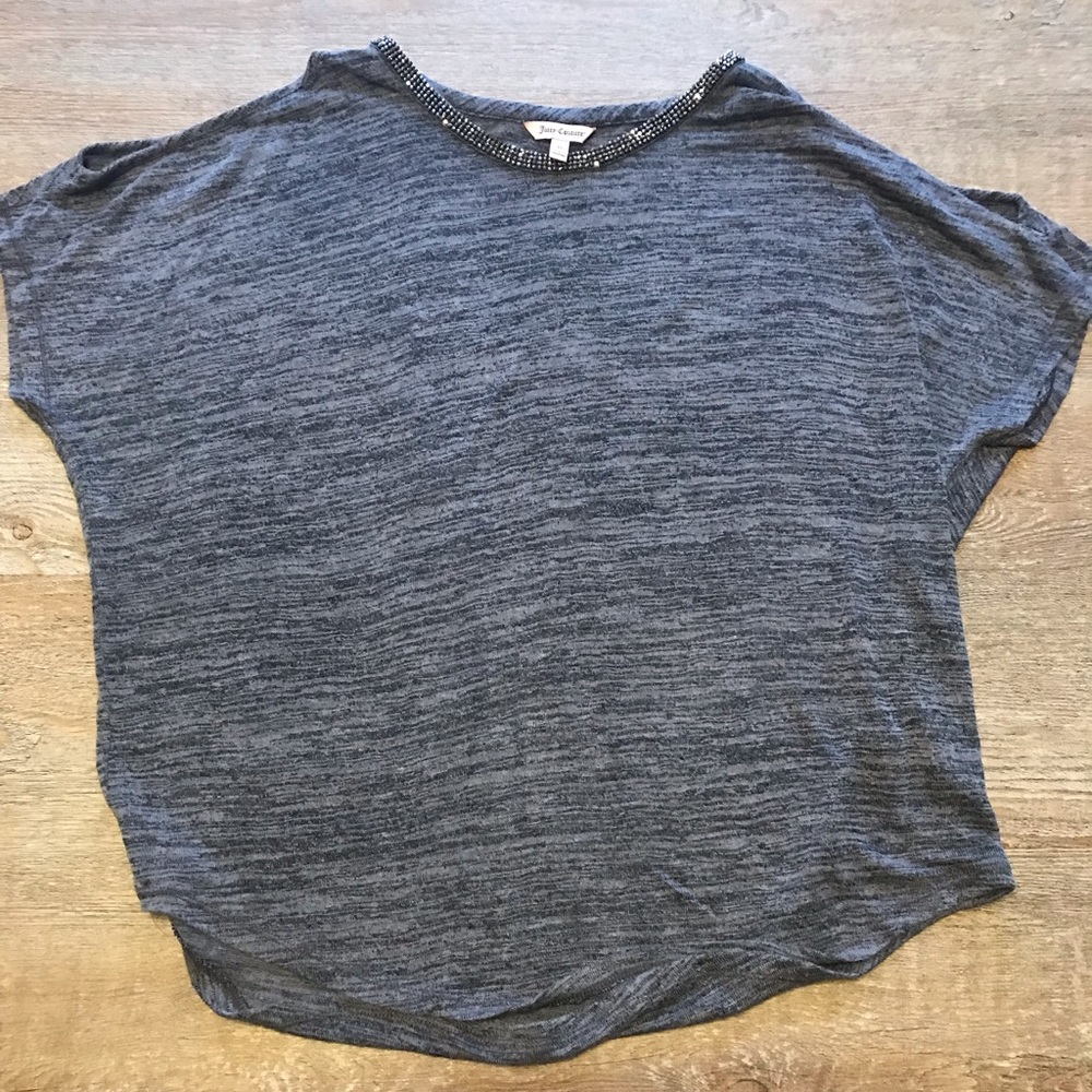 Cold shoulder top